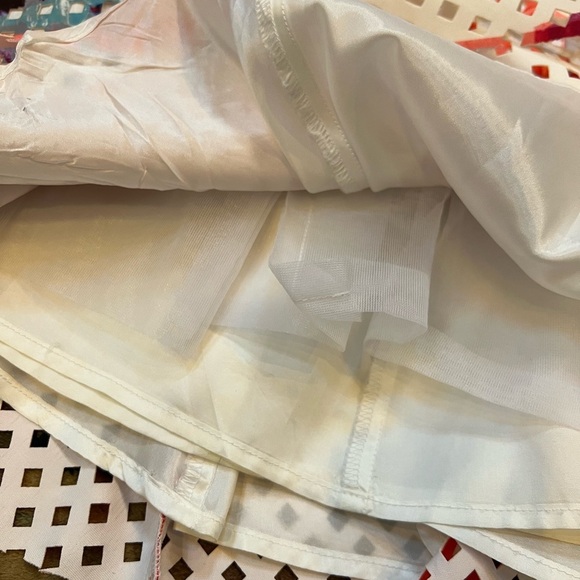 Trina Turk Poppy Layered Skirt - Picture 6 of 6